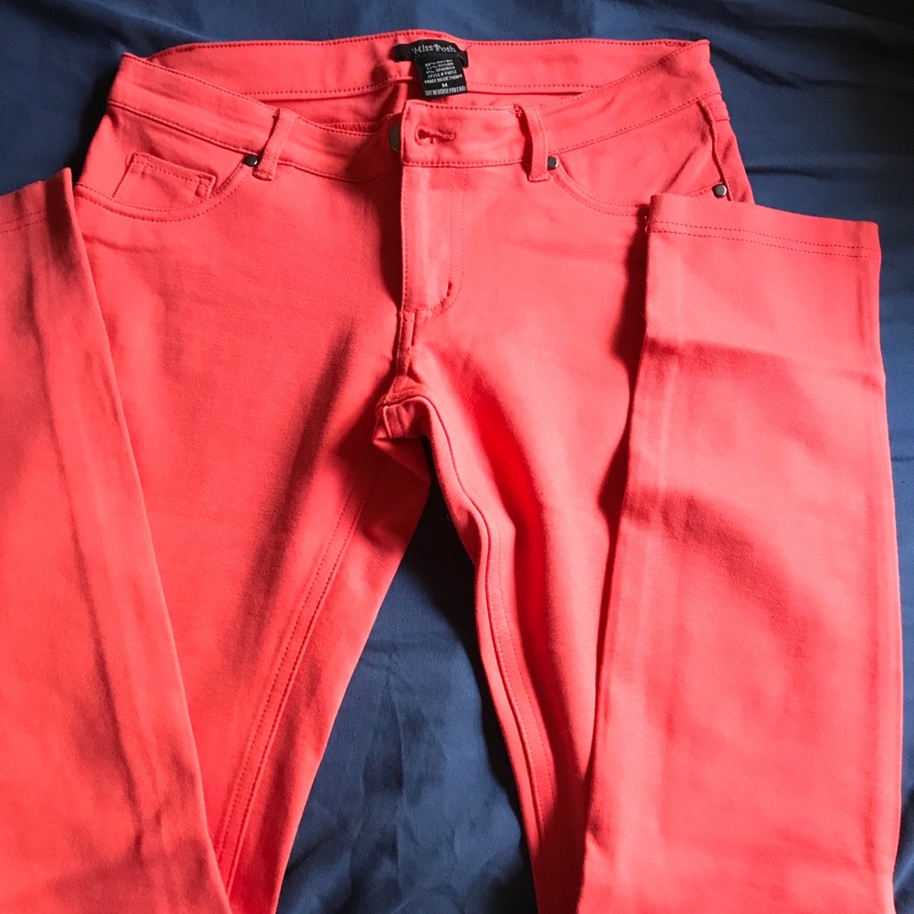Super flattering orange jeggings